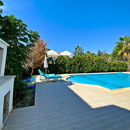 Gold 6 Апартаменты *